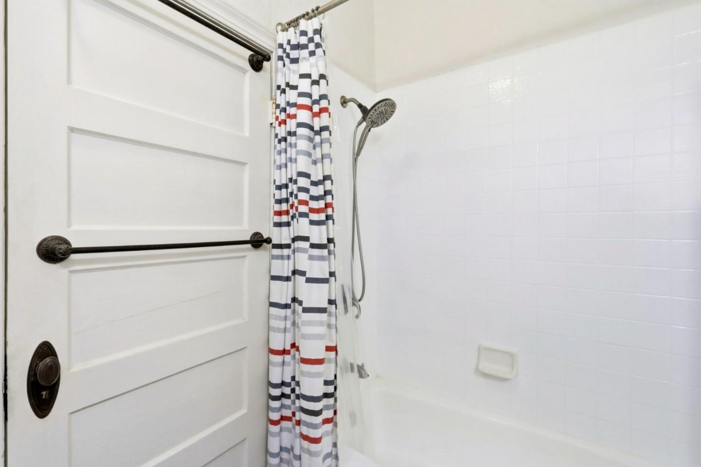 Detail Gallery Image 27 of 40 For 115 S 16th St, San Jose,  CA 95112 - 2 Beds | 1/1 Baths