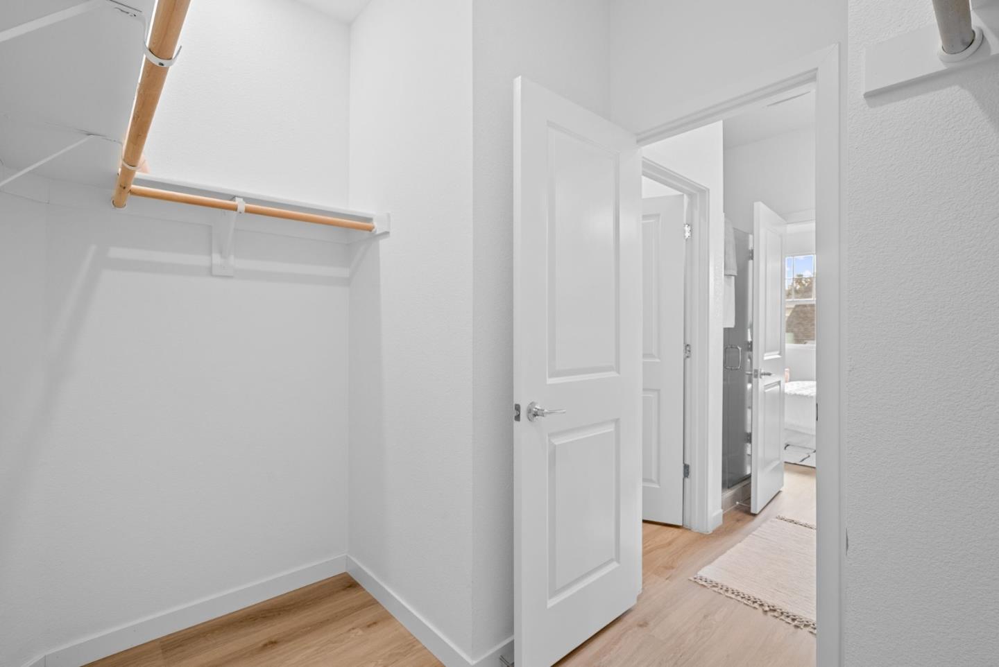 Detail Gallery Image 25 of 51 For 211 Orbit Way, Mountain View,  CA 94043 - 4 Beds | 3/1 Baths