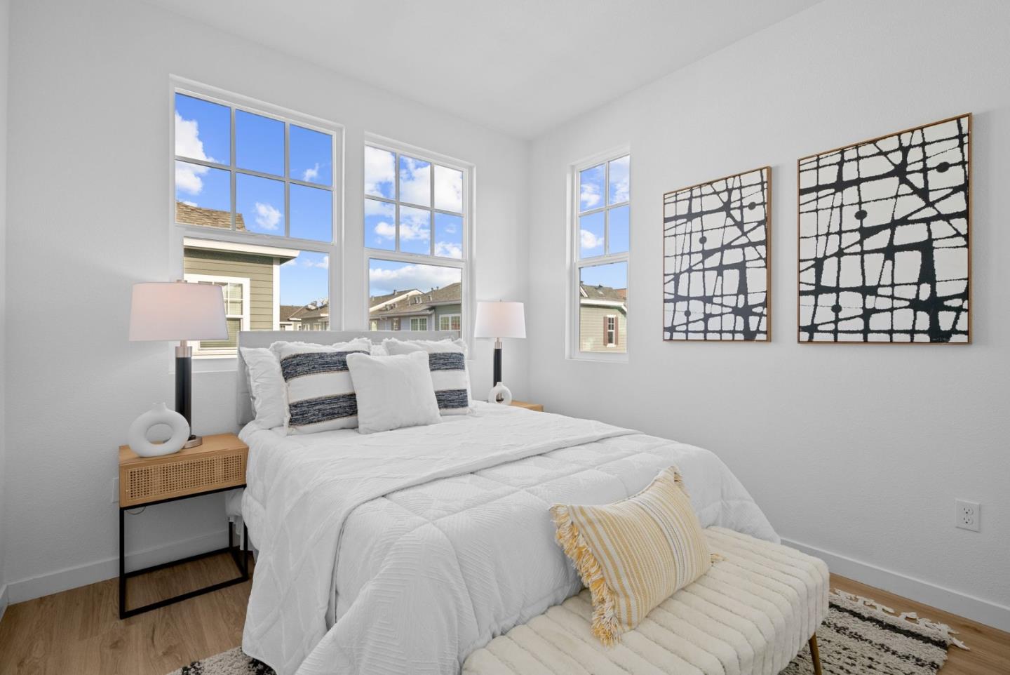 Detail Gallery Image 30 of 51 For 211 Orbit Way, Mountain View,  CA 94043 - 4 Beds | 3/1 Baths