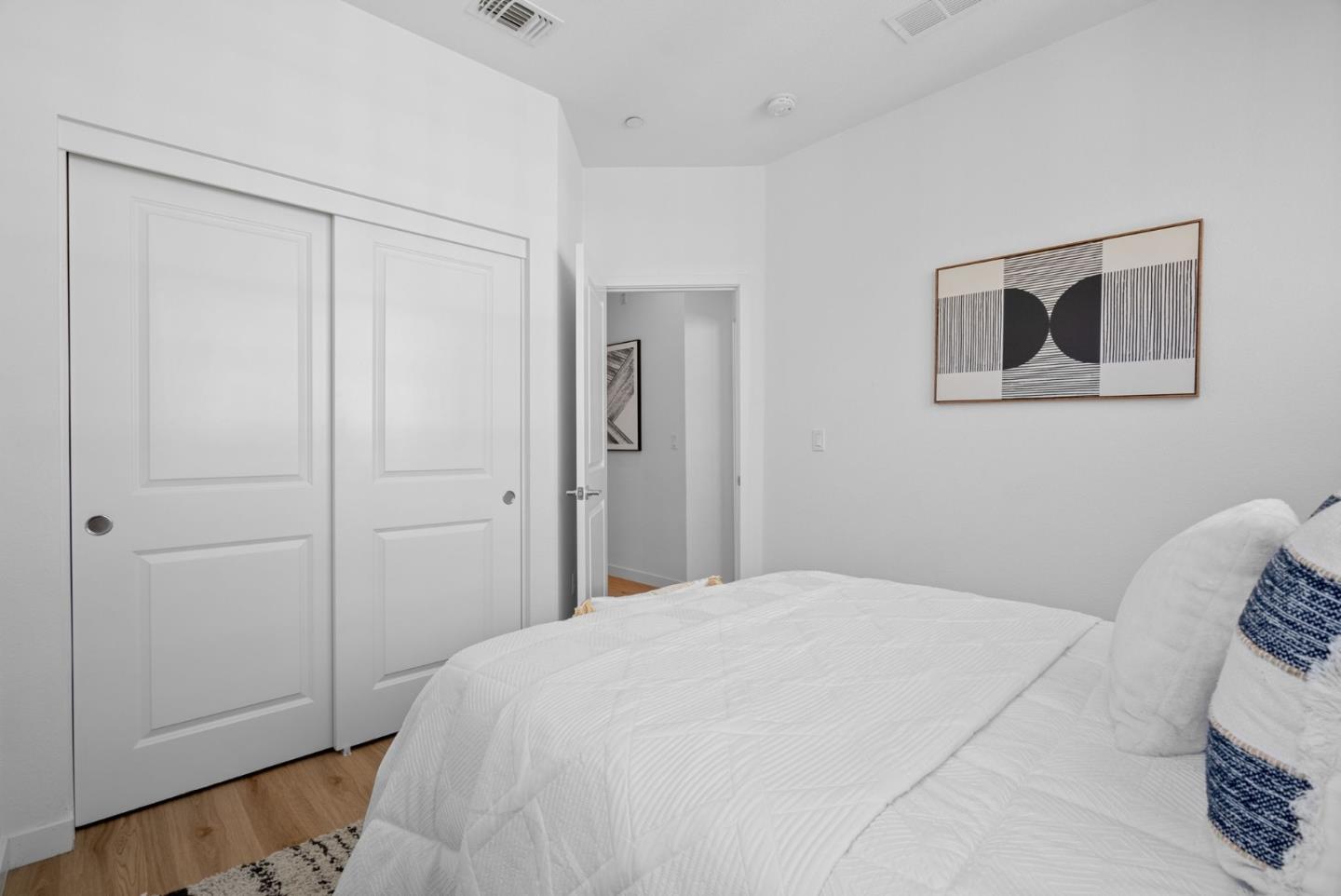 Detail Gallery Image 31 of 51 For 211 Orbit Way, Mountain View,  CA 94043 - 4 Beds | 3/1 Baths