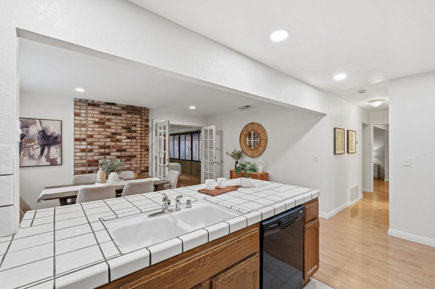 Detail Gallery Image 14 of 44 For 3178 Santa Marta Ct, Union City,  CA 94587 - 4 Beds | 2 Baths