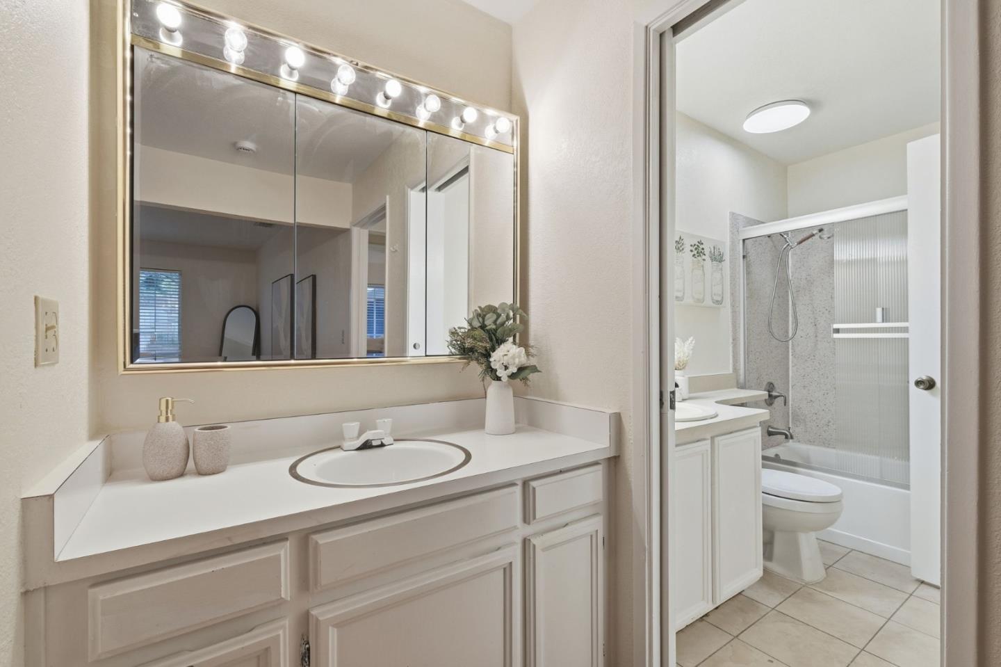 Detail Gallery Image 21 of 44 For 3178 Santa Marta Ct, Union City,  CA 94587 - 4 Beds | 2 Baths