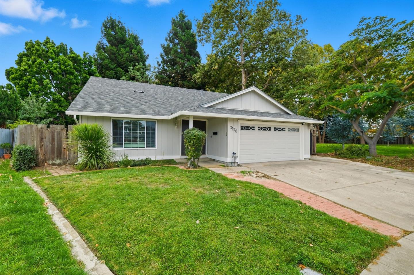 Detail Gallery Image 3 of 44 For 3178 Santa Marta Ct, Union City,  CA 94587 - 4 Beds | 2 Baths