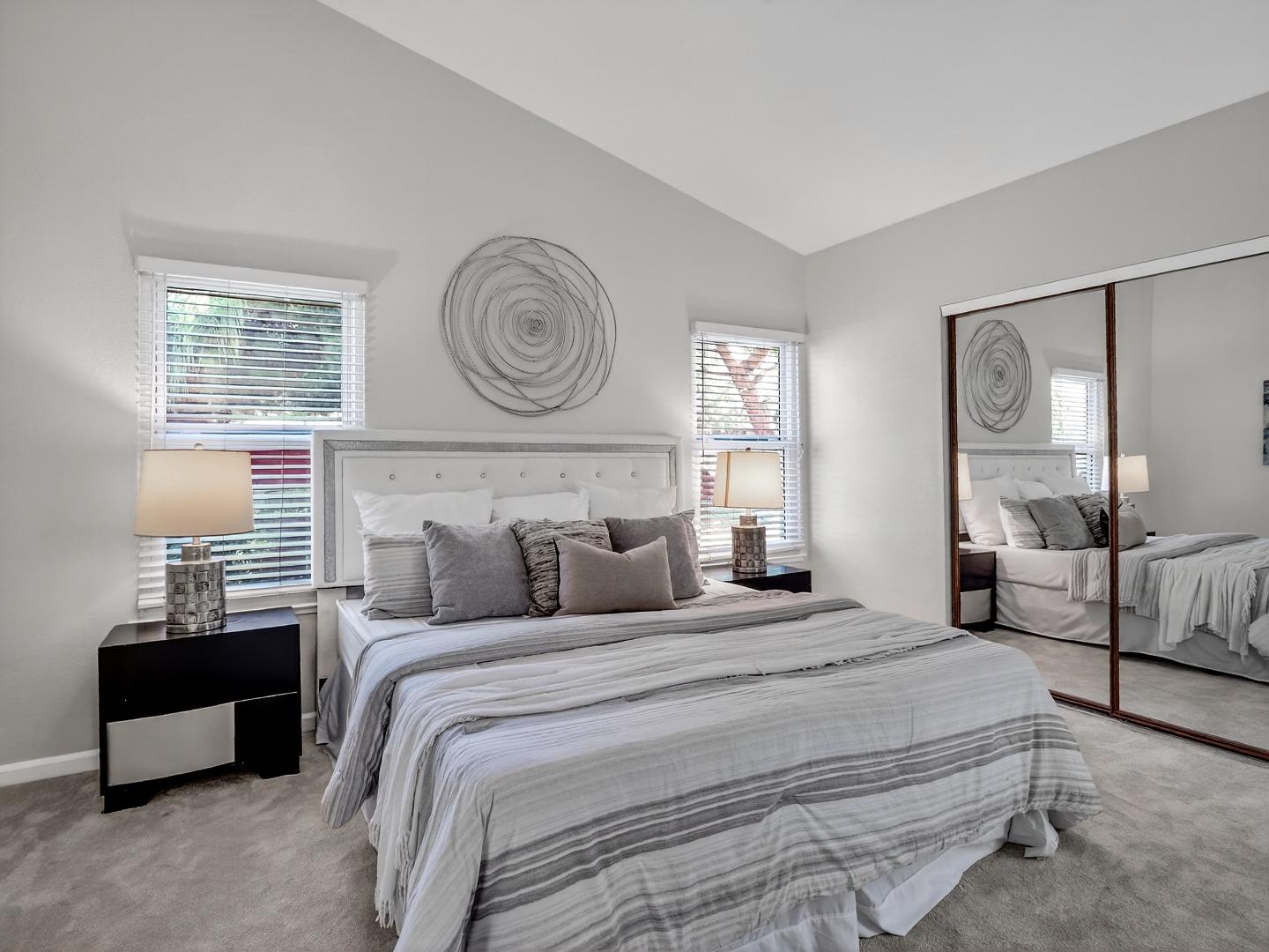 Detail Gallery Image 31 of 59 For 3237 Gateland Ct, San Jose,  CA 95148 - 6 Beds | 4 Baths