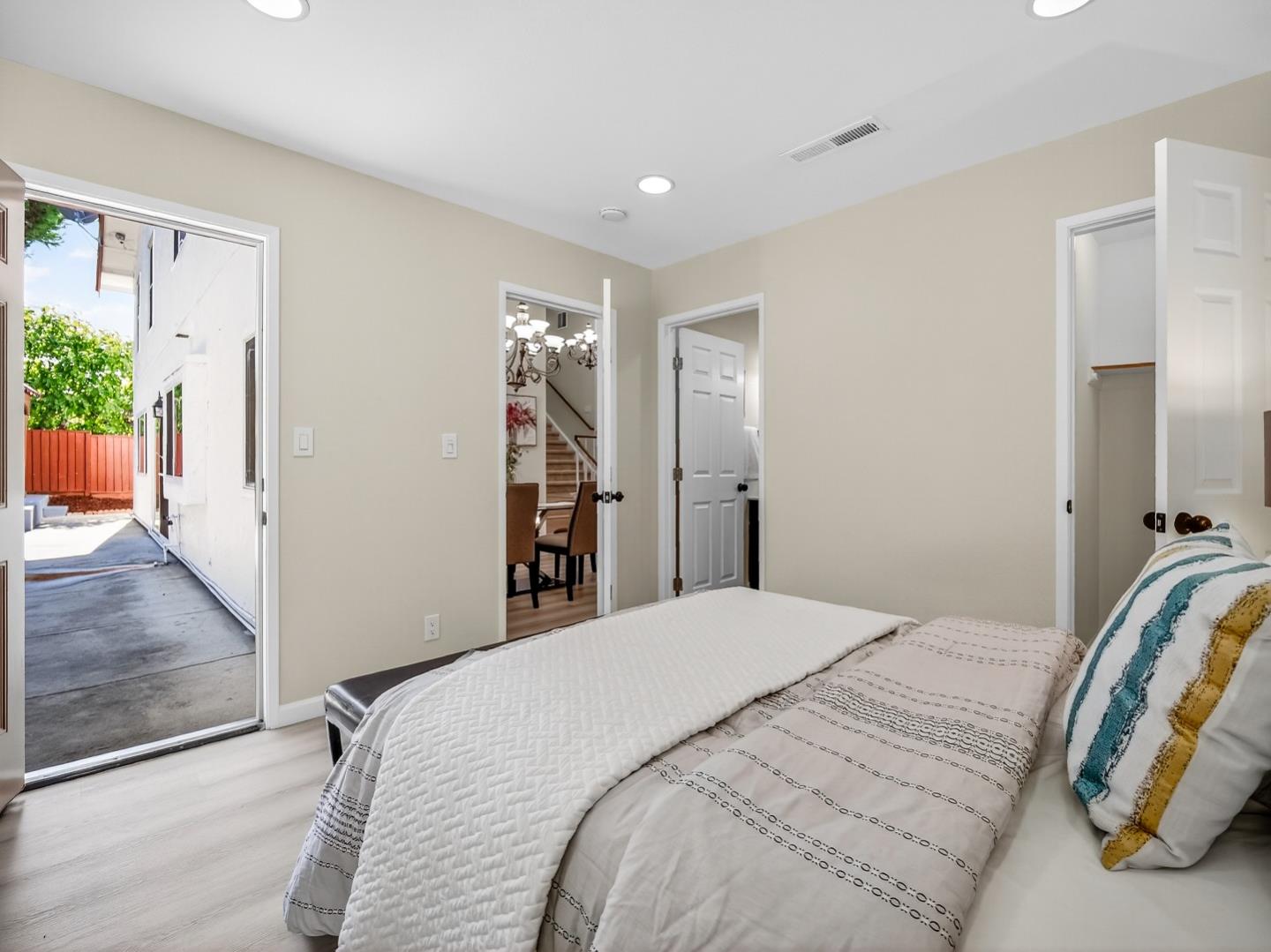 Detail Gallery Image 39 of 59 For 3237 Gateland Ct, San Jose,  CA 95148 - 6 Beds | 4 Baths