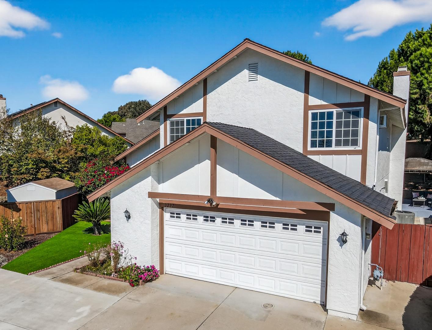 Detail Gallery Image 4 of 59 For 3237 Gateland Ct, San Jose,  CA 95148 - 6 Beds | 4 Baths