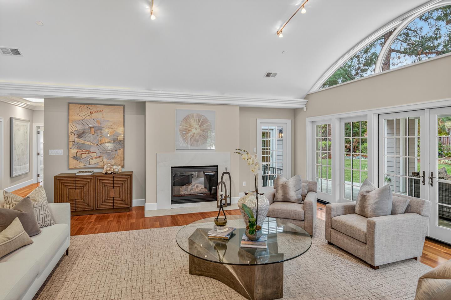 Detail Gallery Image 10 of 51 For 340 W Portola Ave, Los Altos,  CA 94022 - 5 Beds | 4/1 Baths