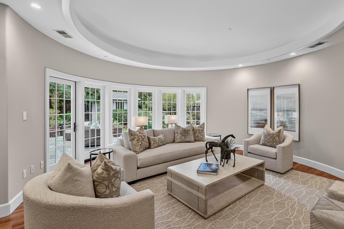 Detail Gallery Image 16 of 51 For 340 W Portola Ave, Los Altos,  CA 94022 - 5 Beds | 4/1 Baths