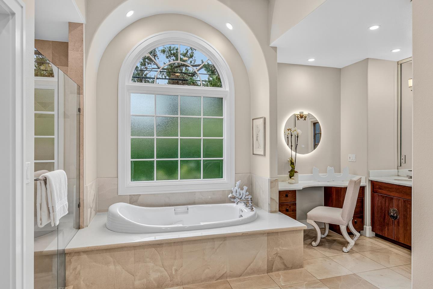 Detail Gallery Image 23 of 51 For 340 W Portola Ave, Los Altos,  CA 94022 - 5 Beds | 4/1 Baths