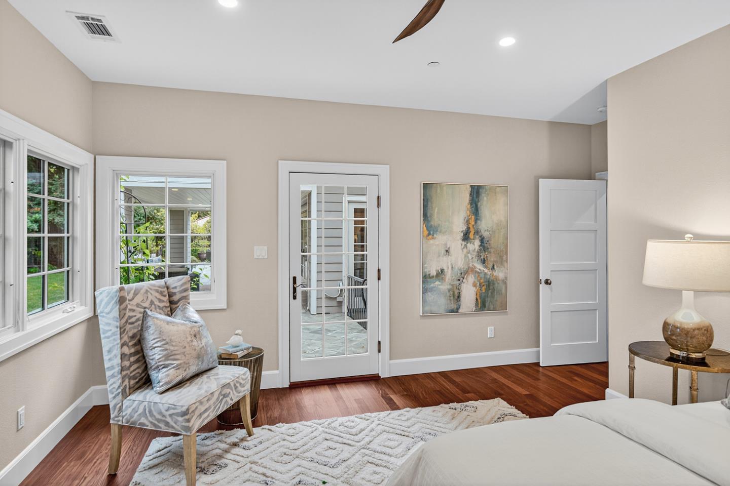 Detail Gallery Image 31 of 51 For 340 W Portola Ave, Los Altos,  CA 94022 - 5 Beds | 4/1 Baths