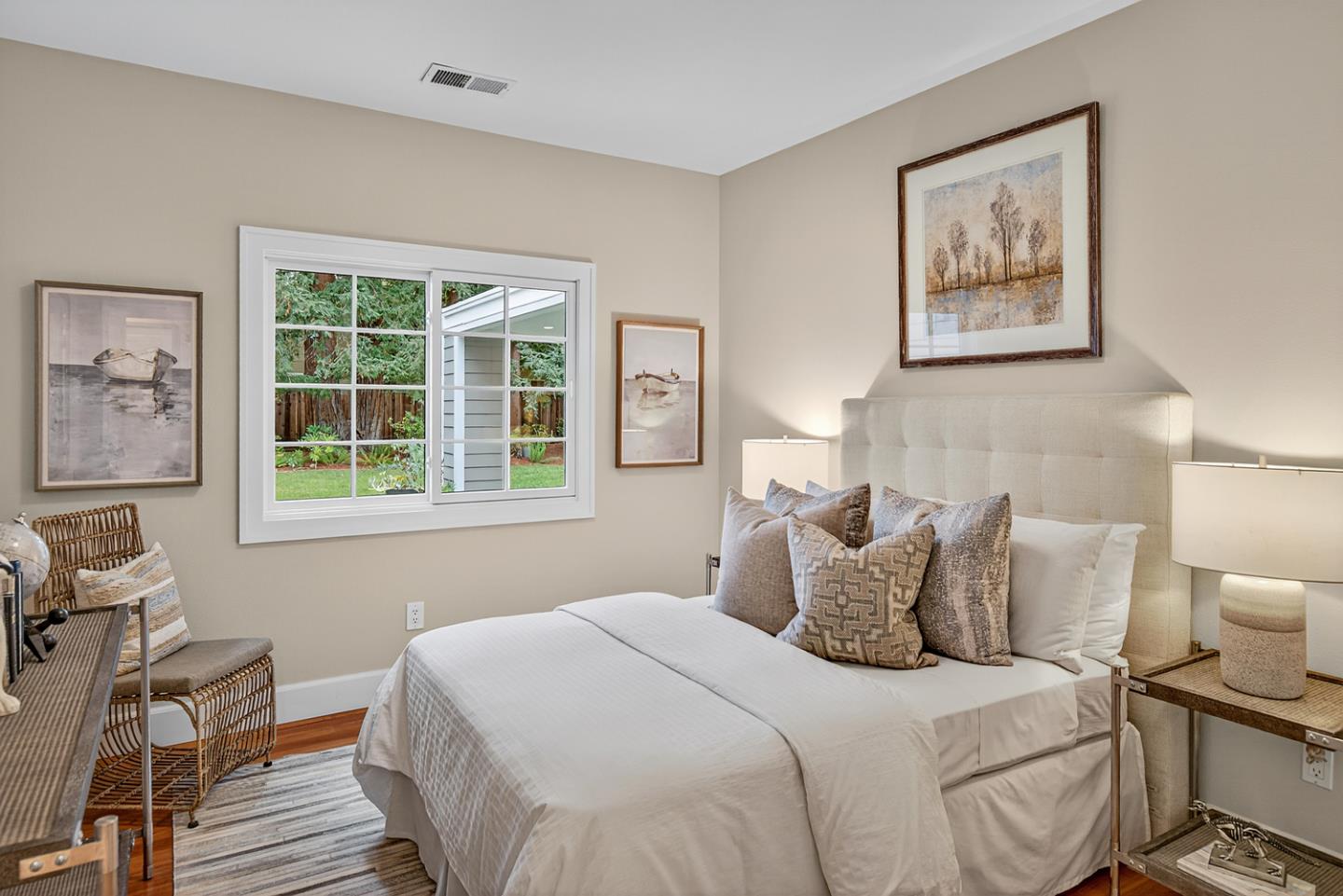 Detail Gallery Image 32 of 51 For 340 W Portola Ave, Los Altos,  CA 94022 - 5 Beds | 4/1 Baths