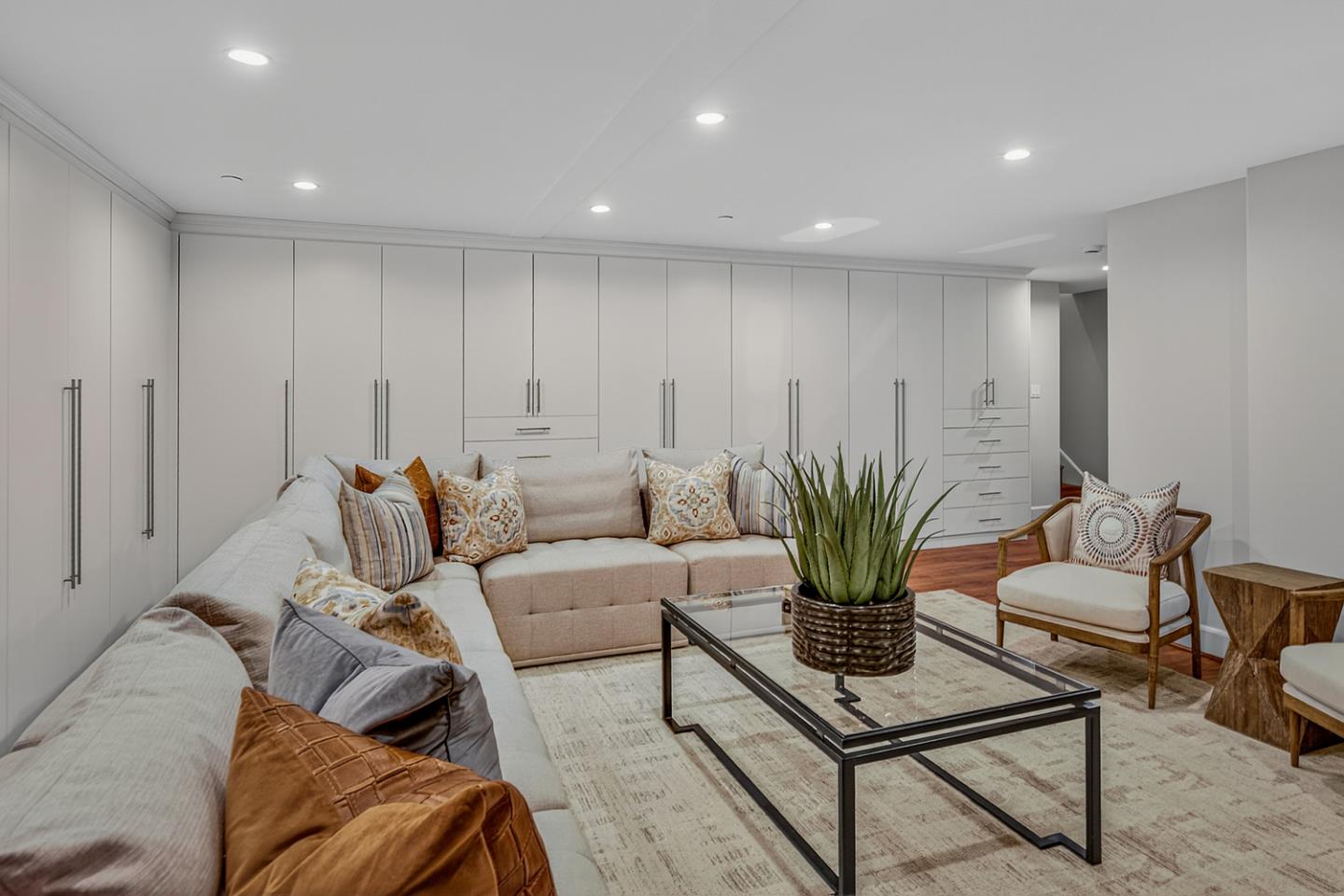 Detail Gallery Image 38 of 51 For 340 W Portola Ave, Los Altos,  CA 94022 - 5 Beds | 4/1 Baths