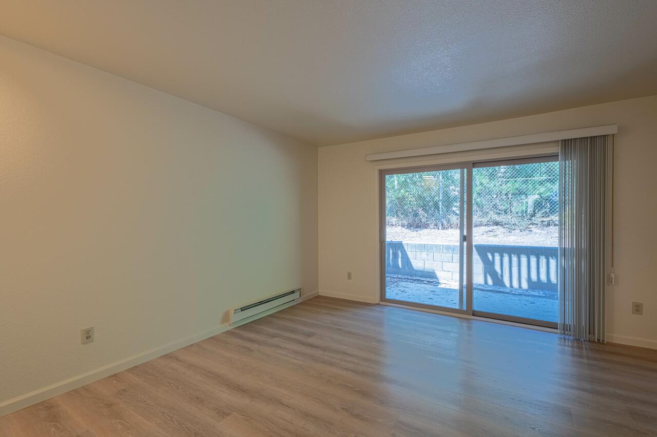 Detail Gallery Image 7 of 16 For 300 Glenwood Cir #189,  Monterey,  CA 93940 - 0 Beds | 1 Baths
