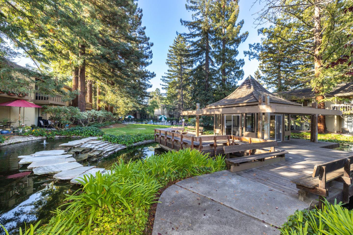 Detail Gallery Image 18 of 19 For 505 Cypress Point Dr #245,  Mountain View,  CA 94043 - 1 Beds | 1 Baths