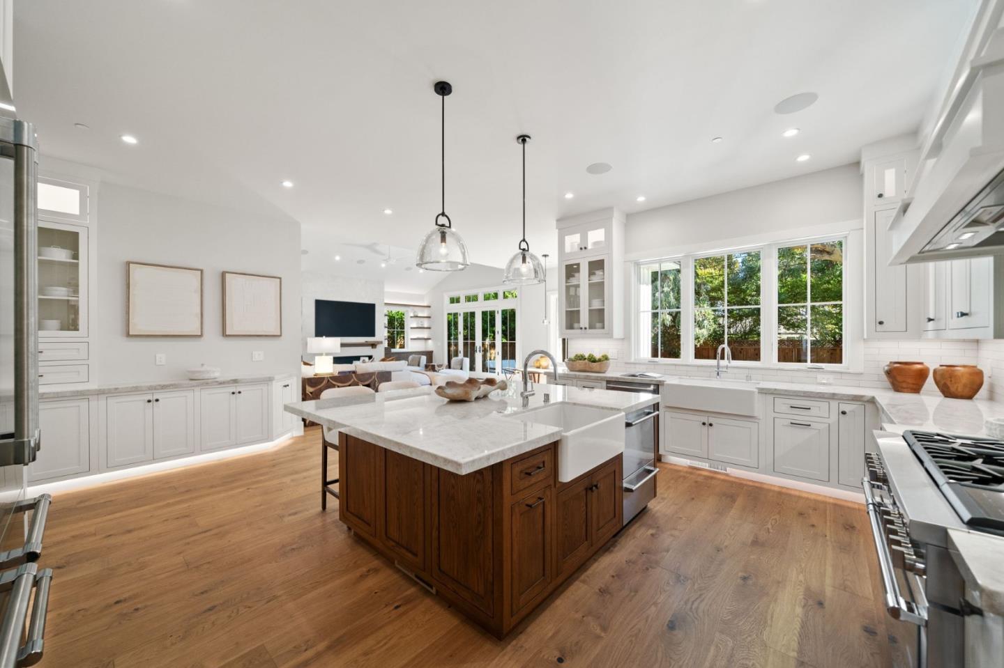 Detail Gallery Image 12 of 88 For 2020 James Pl, San Jose,  CA 95125 - 5 Beds | 4/1 Baths