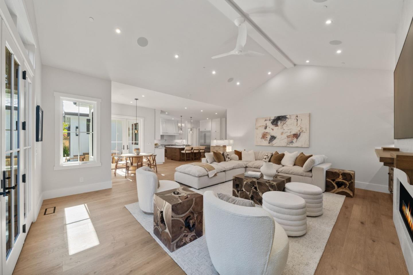 Detail Gallery Image 22 of 88 For 2020 James Pl, San Jose,  CA 95125 - 5 Beds | 4/1 Baths