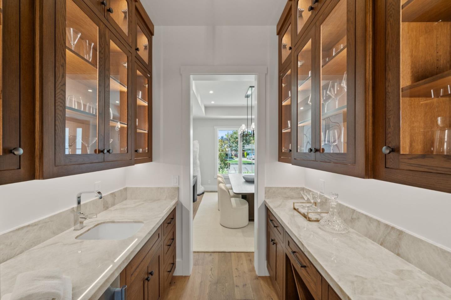 Detail Gallery Image 28 of 88 For 2020 James Pl, San Jose,  CA 95125 - 5 Beds | 4/1 Baths