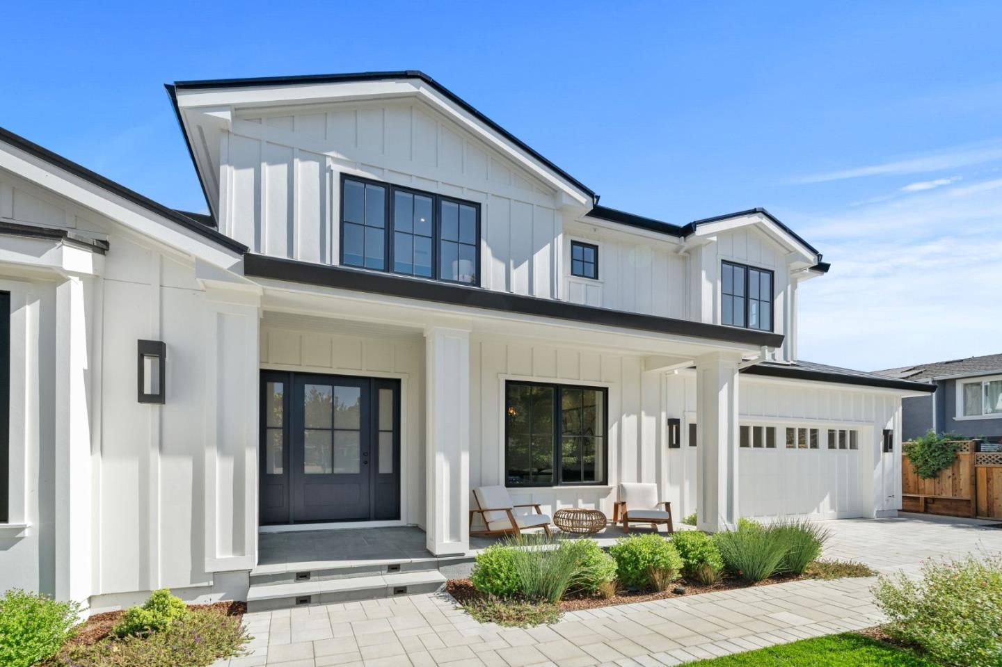 Detail Gallery Image 4 of 88 For 2020 James Pl, San Jose,  CA 95125 - 5 Beds | 4/1 Baths