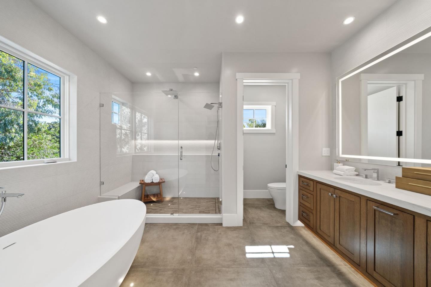 Detail Gallery Image 45 of 88 For 2020 James Pl, San Jose,  CA 95125 - 5 Beds | 4/1 Baths