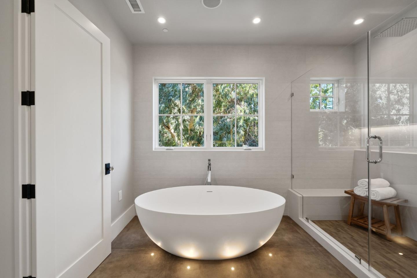 Detail Gallery Image 46 of 88 For 2020 James Pl, San Jose,  CA 95125 - 5 Beds | 4/1 Baths