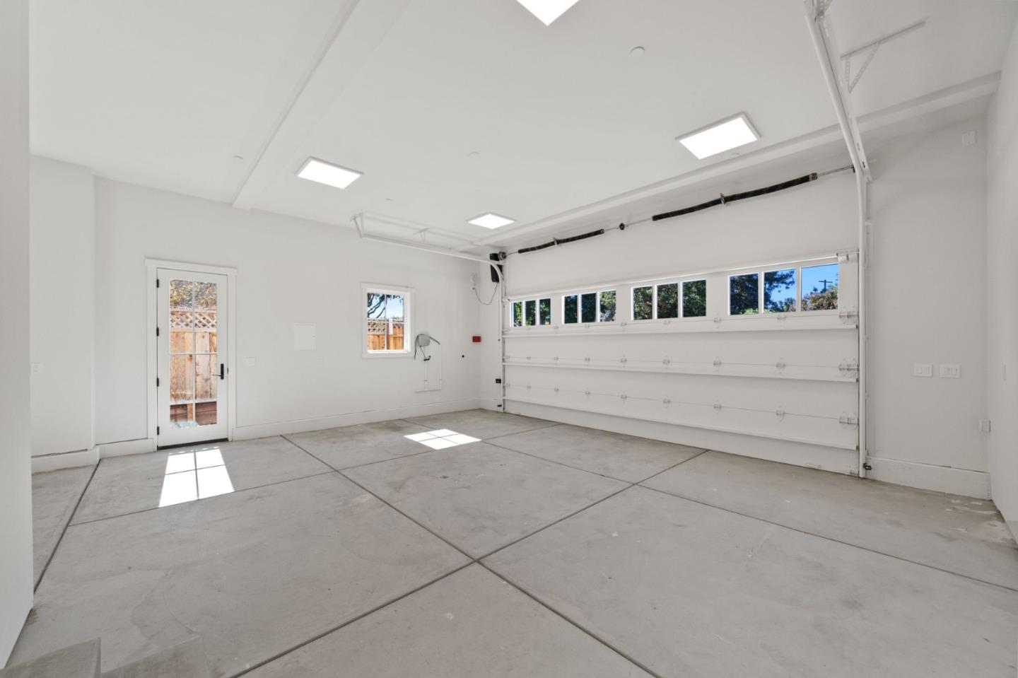 Detail Gallery Image 65 of 88 For 2020 James Pl, San Jose,  CA 95125 - 5 Beds | 4/1 Baths