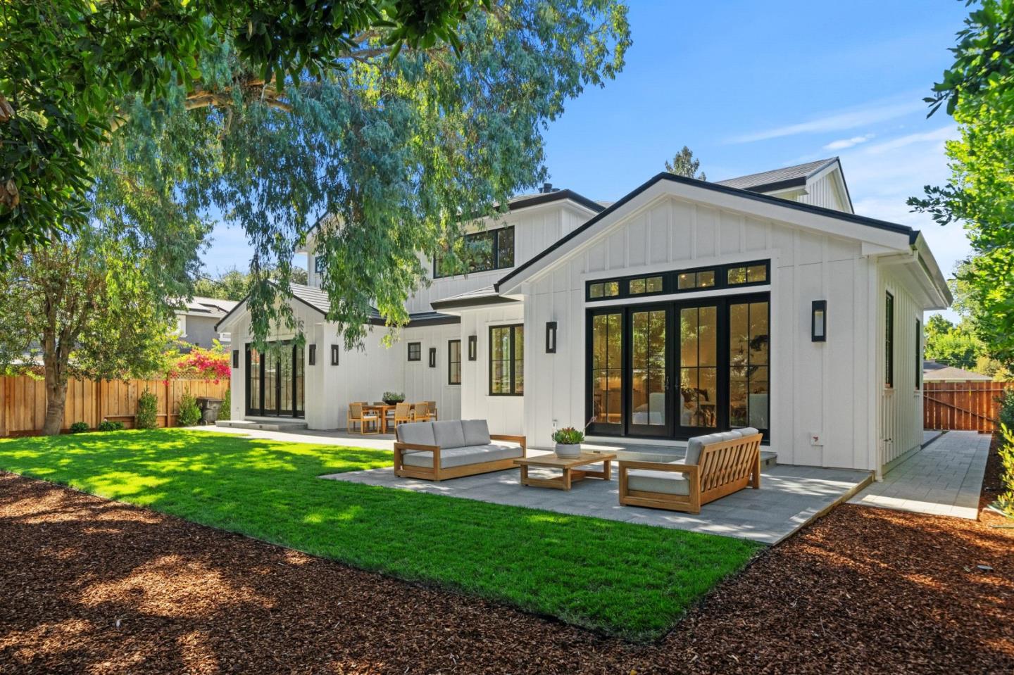 Detail Gallery Image 76 of 88 For 2020 James Pl, San Jose,  CA 95125 - 5 Beds | 4/1 Baths