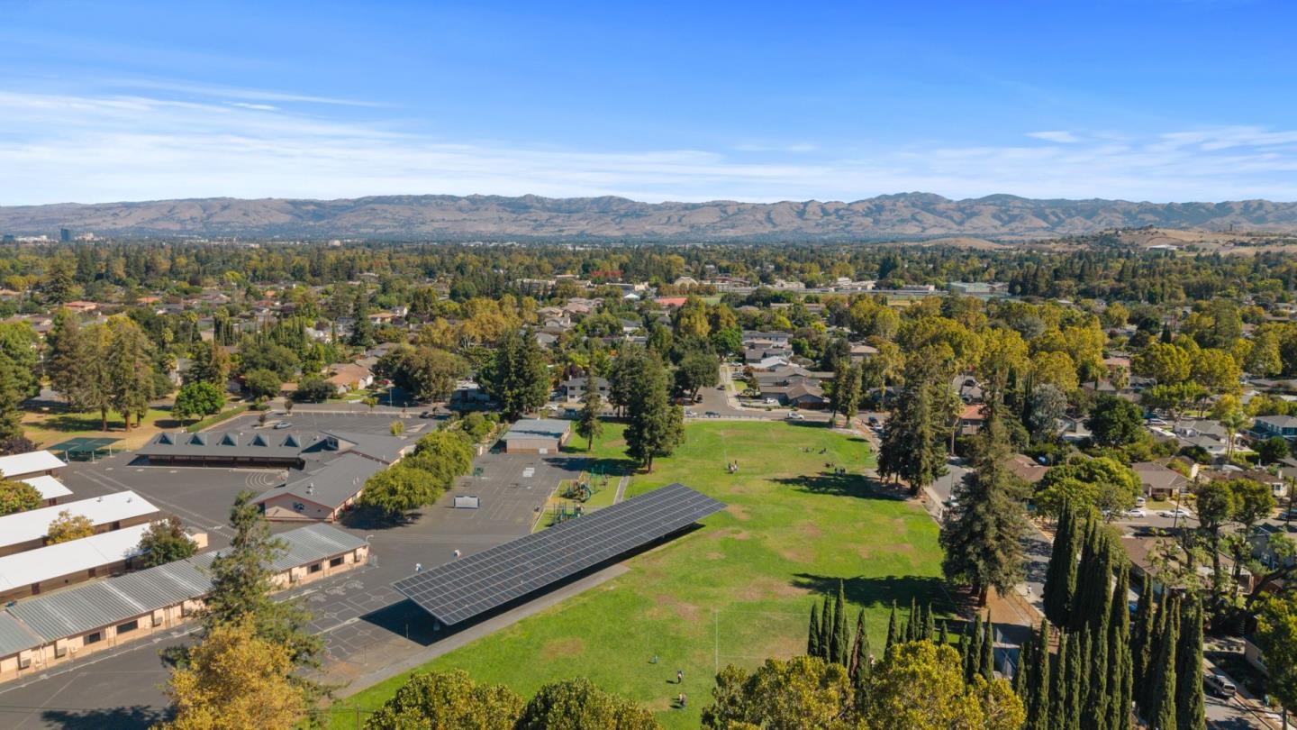 Detail Gallery Image 82 of 88 For 2020 James Pl, San Jose,  CA 95125 - 5 Beds | 4/1 Baths