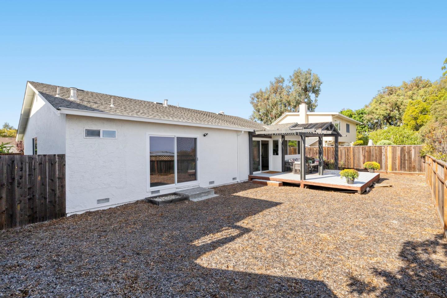 Detail Gallery Image 39 of 56 For 530 Barkentine Ln, Redwood City,  CA 94065 - 4 Beds | 2 Baths