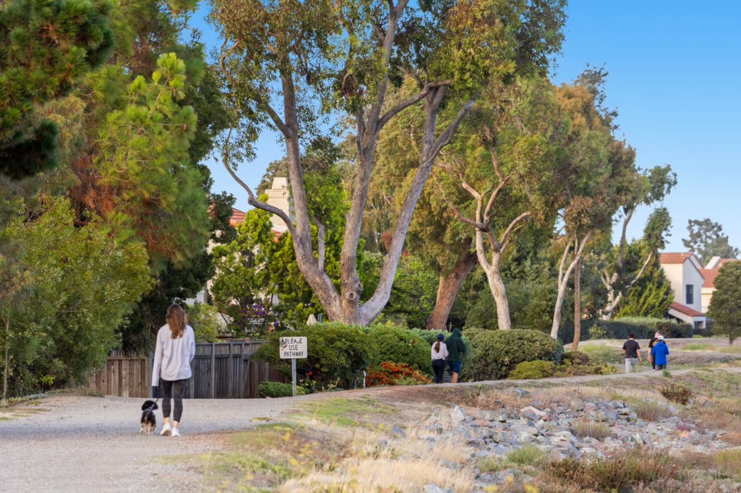 Detail Gallery Image 44 of 56 For 530 Barkentine Ln, Redwood City,  CA 94065 - 4 Beds | 2 Baths