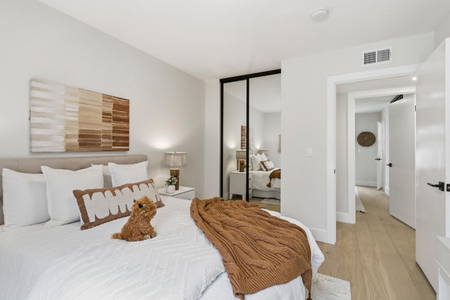 Detail Gallery Image 30 of 41 For 543 Cashmere Ct, Sunnyvale,  CA 94087 - 3 Beds | 2 Baths