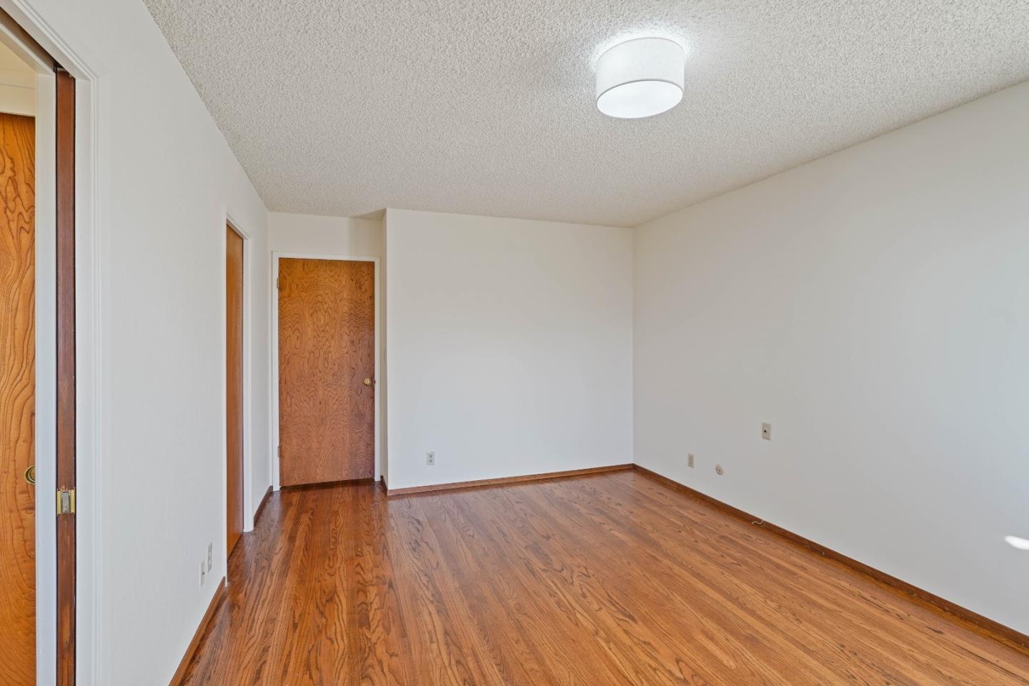 Detail Gallery Image 41 of 61 For 2191 Manzanita Dr, Oakland,  CA 94611 - 4 Beds | 2 Baths