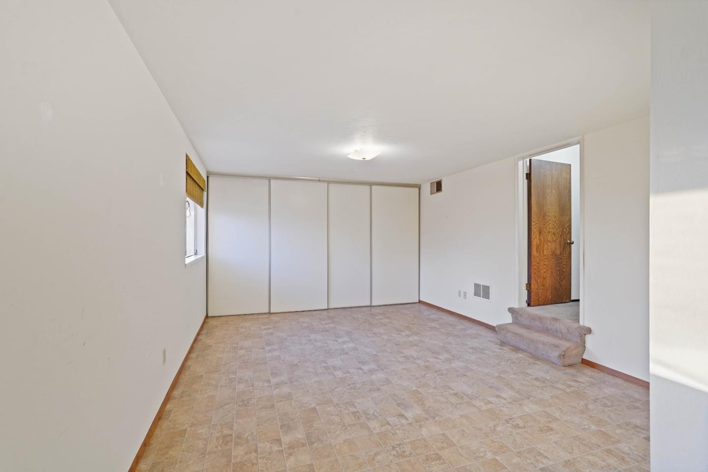 Detail Gallery Image 47 of 61 For 2191 Manzanita Dr, Oakland,  CA 94611 - 4 Beds | 2 Baths