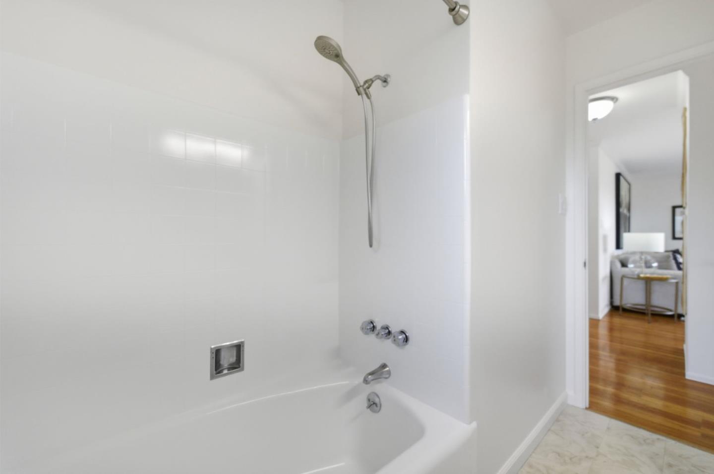 Detail Gallery Image 22 of 42 For 329 Oakview Dr, San Carlos,  CA 94070 - 4 Beds | 3 Baths