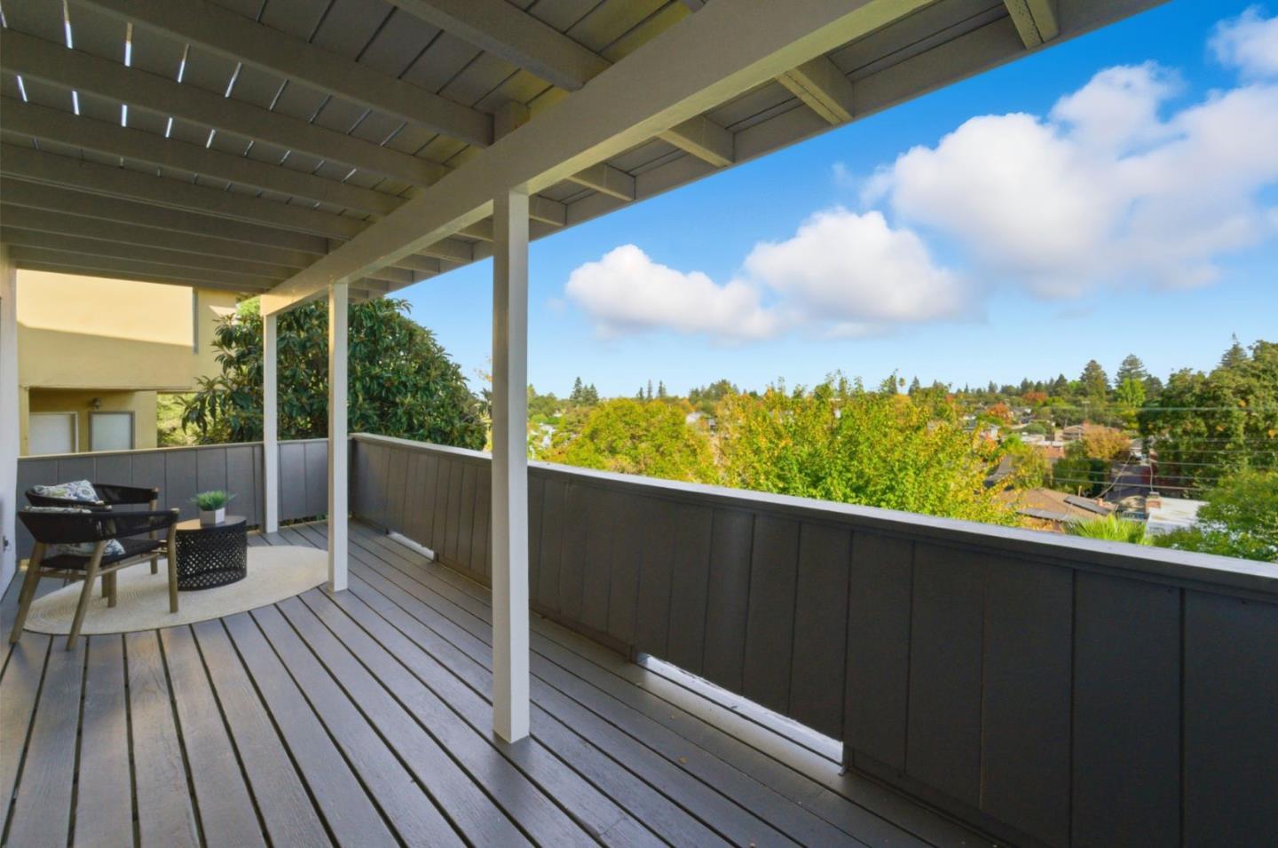 Detail Gallery Image 25 of 42 For 329 Oakview Dr, San Carlos,  CA 94070 - 4 Beds | 3 Baths