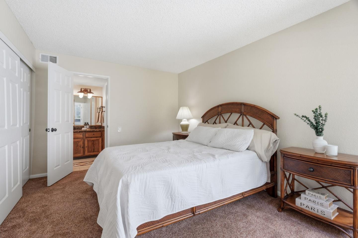 Detail Gallery Image 21 of 47 For 2512 Yerba Hills Ct, San Jose,  CA 95121 - 3 Beds | 2 Baths