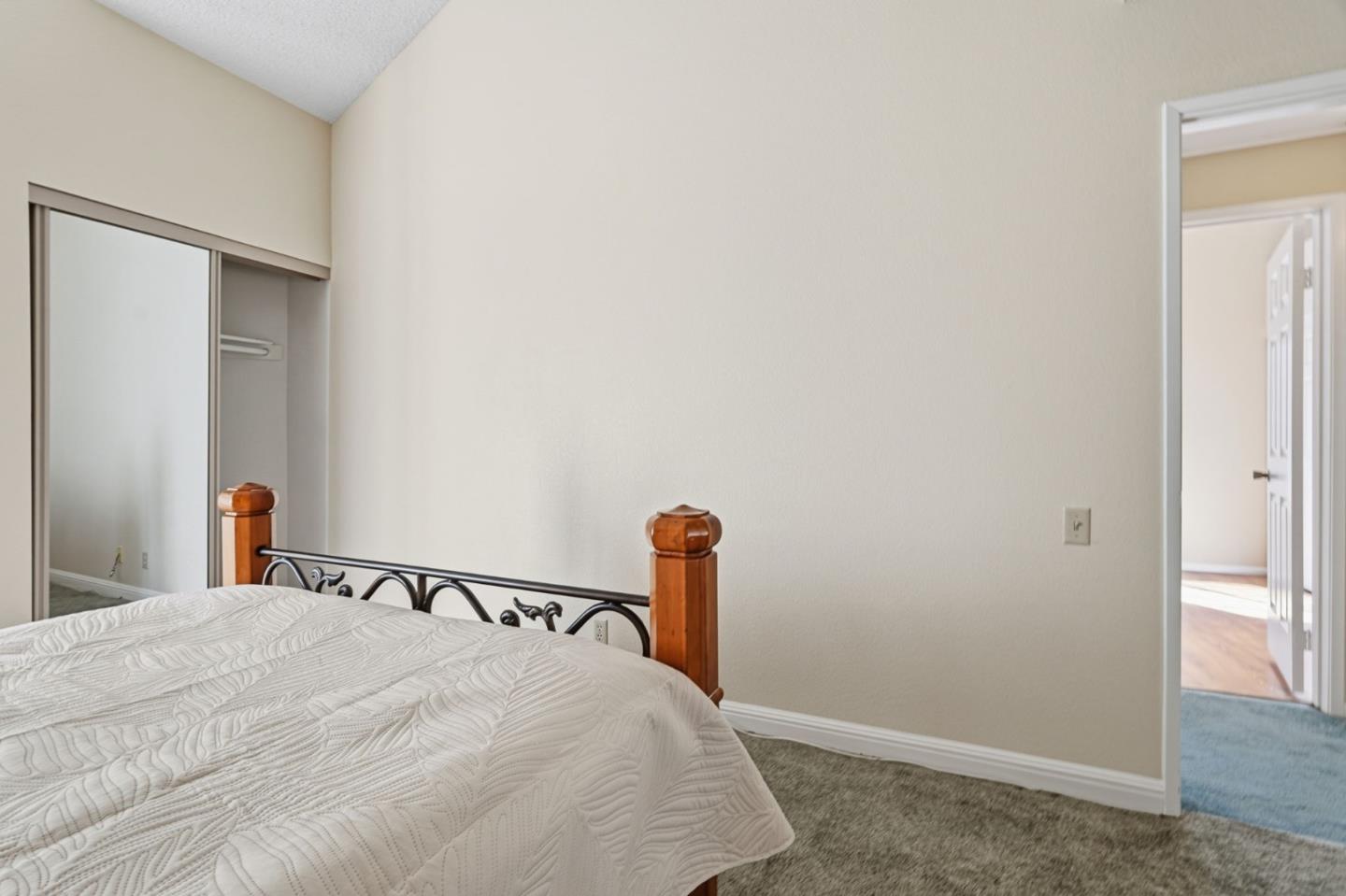 Detail Gallery Image 23 of 47 For 2512 Yerba Hills Ct, San Jose,  CA 95121 - 3 Beds | 2 Baths