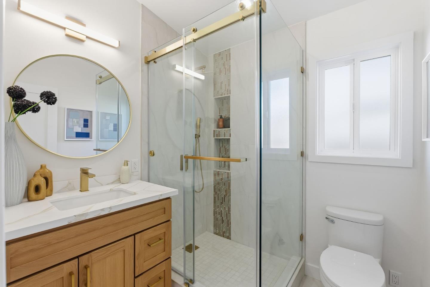 Detail Gallery Image 24 of 33 For 2550 Annapolis St, East Palo Alto,  CA 94303 - 3 Beds | 2 Baths