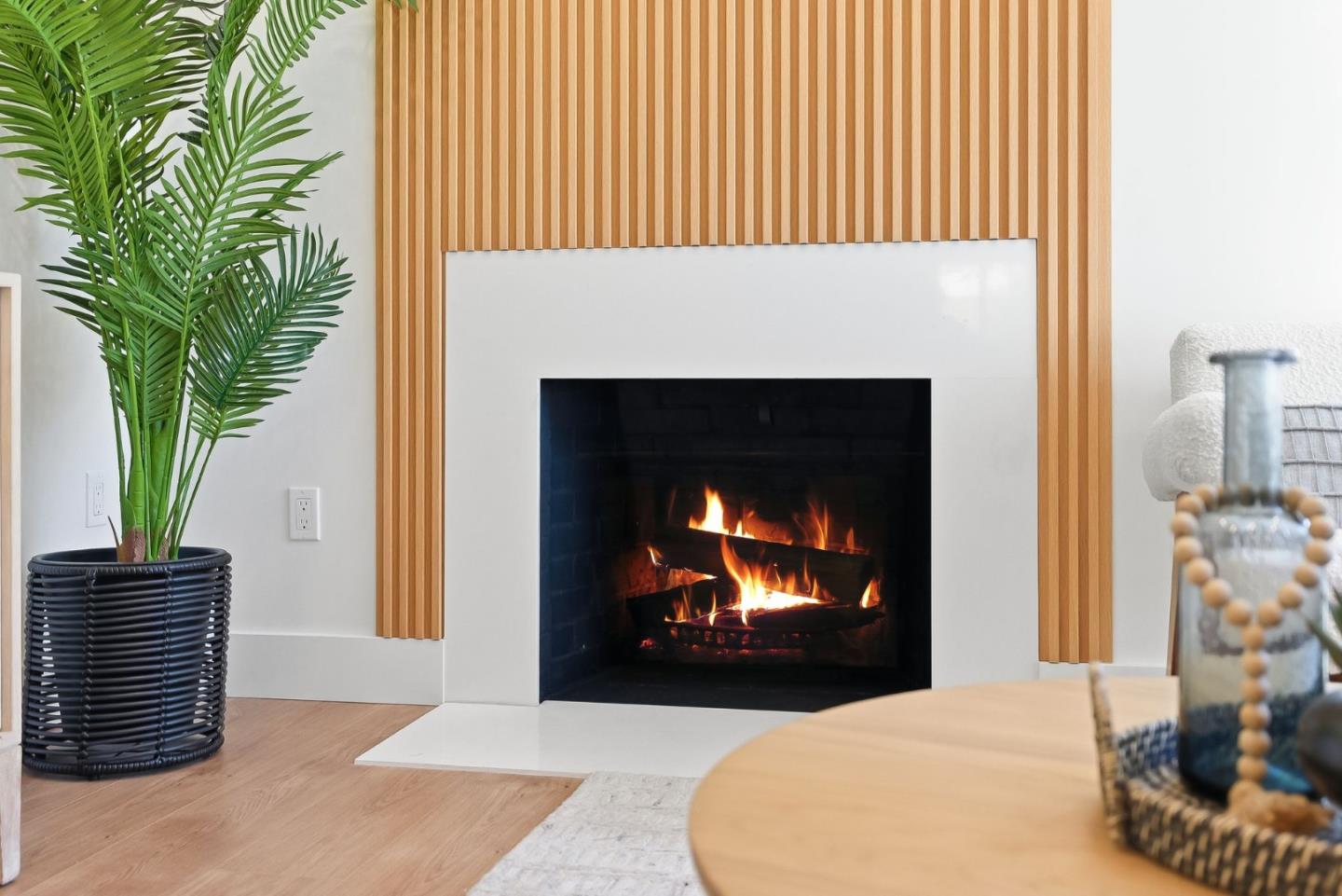 Detail Gallery Image 5 of 33 For 2550 Annapolis St, East Palo Alto,  CA 94303 - 3 Beds | 2 Baths