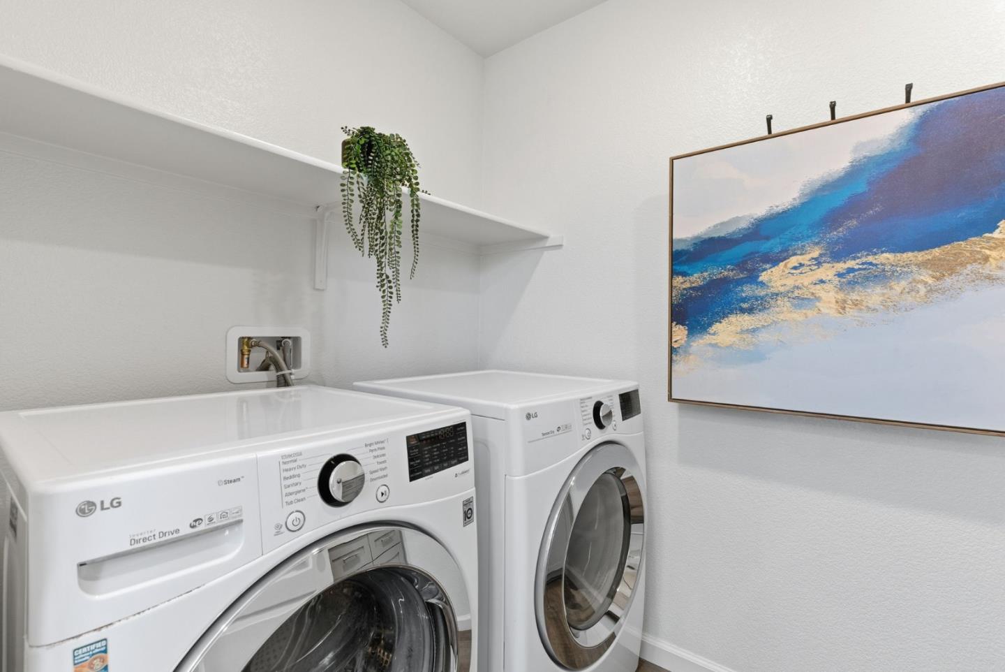 Detail Gallery Image 20 of 43 For 24548 Autumn Mist Way, Hayward,  CA 94544 - 4 Beds | 3/1 Baths