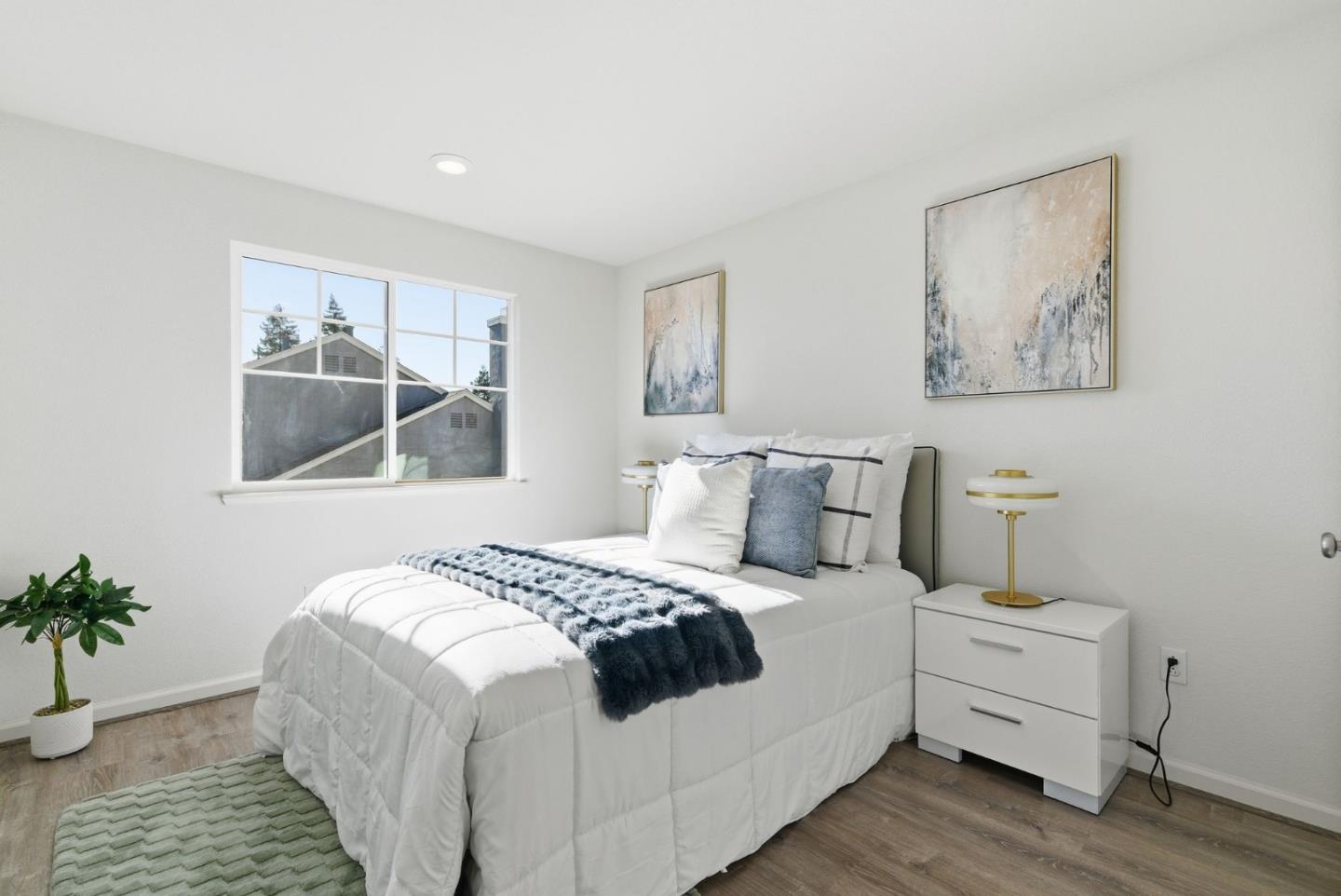 Detail Gallery Image 23 of 43 For 24548 Autumn Mist Way, Hayward,  CA 94544 - 4 Beds | 3/1 Baths