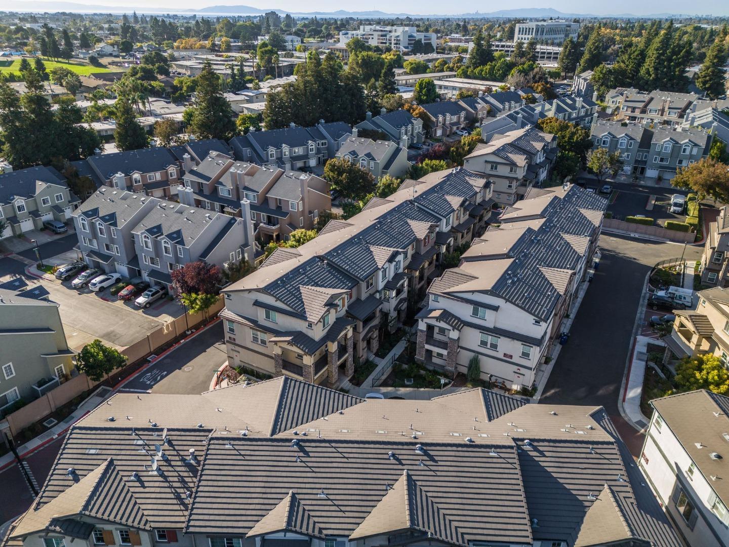 Detail Gallery Image 41 of 43 For 24548 Autumn Mist Way, Hayward,  CA 94544 - 4 Beds | 3/1 Baths