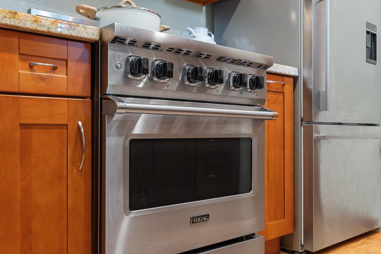 Detail Gallery Image 19 of 47 For 2524 W Middlefield Rd, Mountain View,  CA 94043 - 2 Beds | 1/1 Baths