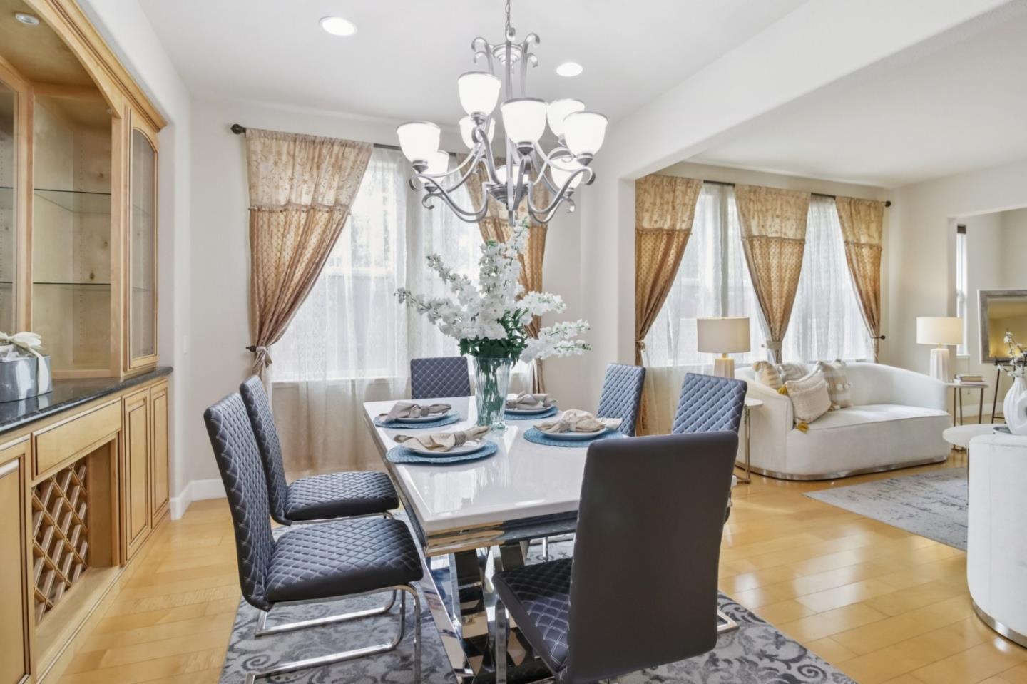 Detail Gallery Image 16 of 77 For 3823 Mosher Dr, San Jose,  CA 95148 - 5 Beds | 3 Baths