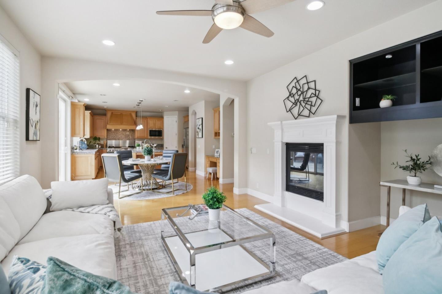 Detail Gallery Image 30 of 77 For 3823 Mosher Dr, San Jose,  CA 95148 - 5 Beds | 3 Baths