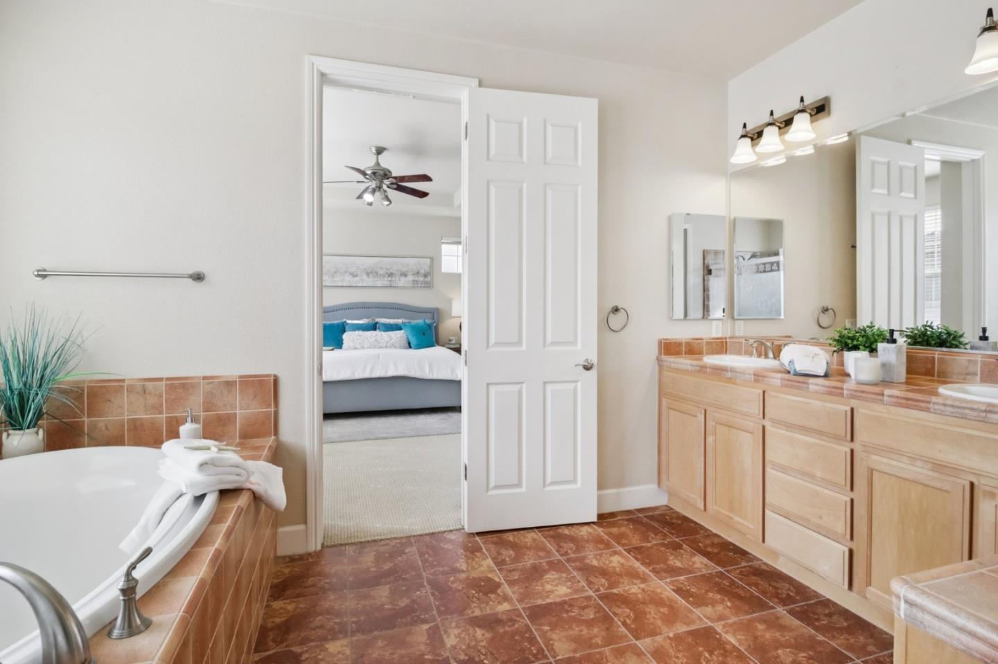 Detail Gallery Image 51 of 77 For 3823 Mosher Dr, San Jose,  CA 95148 - 5 Beds | 3 Baths