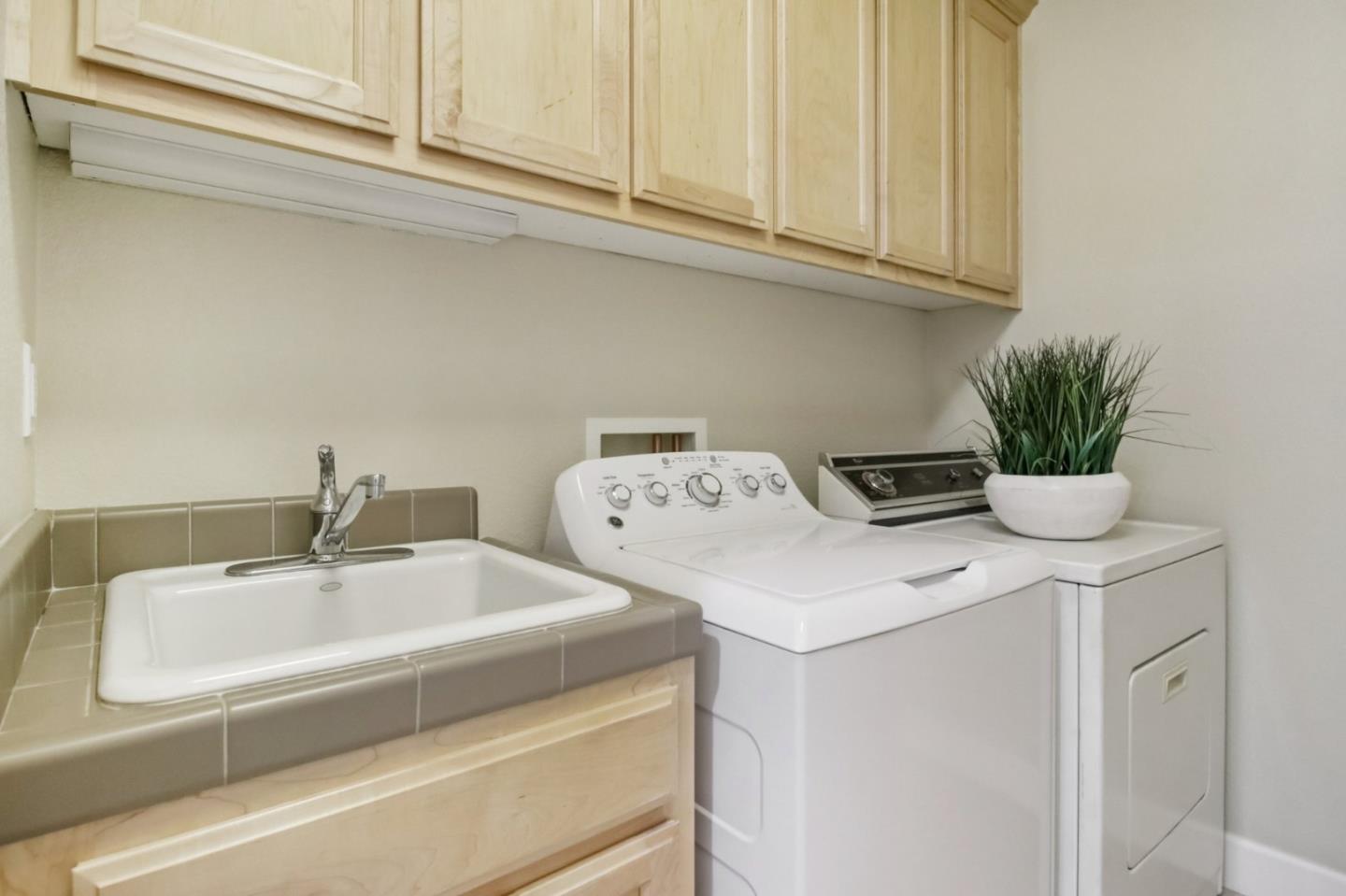 Detail Gallery Image 64 of 77 For 3823 Mosher Dr, San Jose,  CA 95148 - 5 Beds | 3 Baths