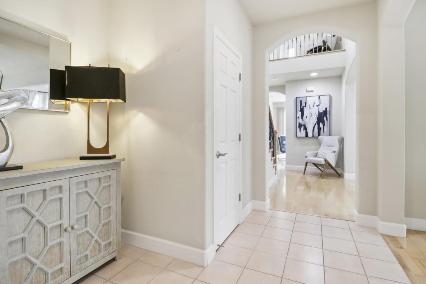 Detail Gallery Image 9 of 77 For 3823 Mosher Dr, San Jose,  CA 95148 - 5 Beds | 3 Baths