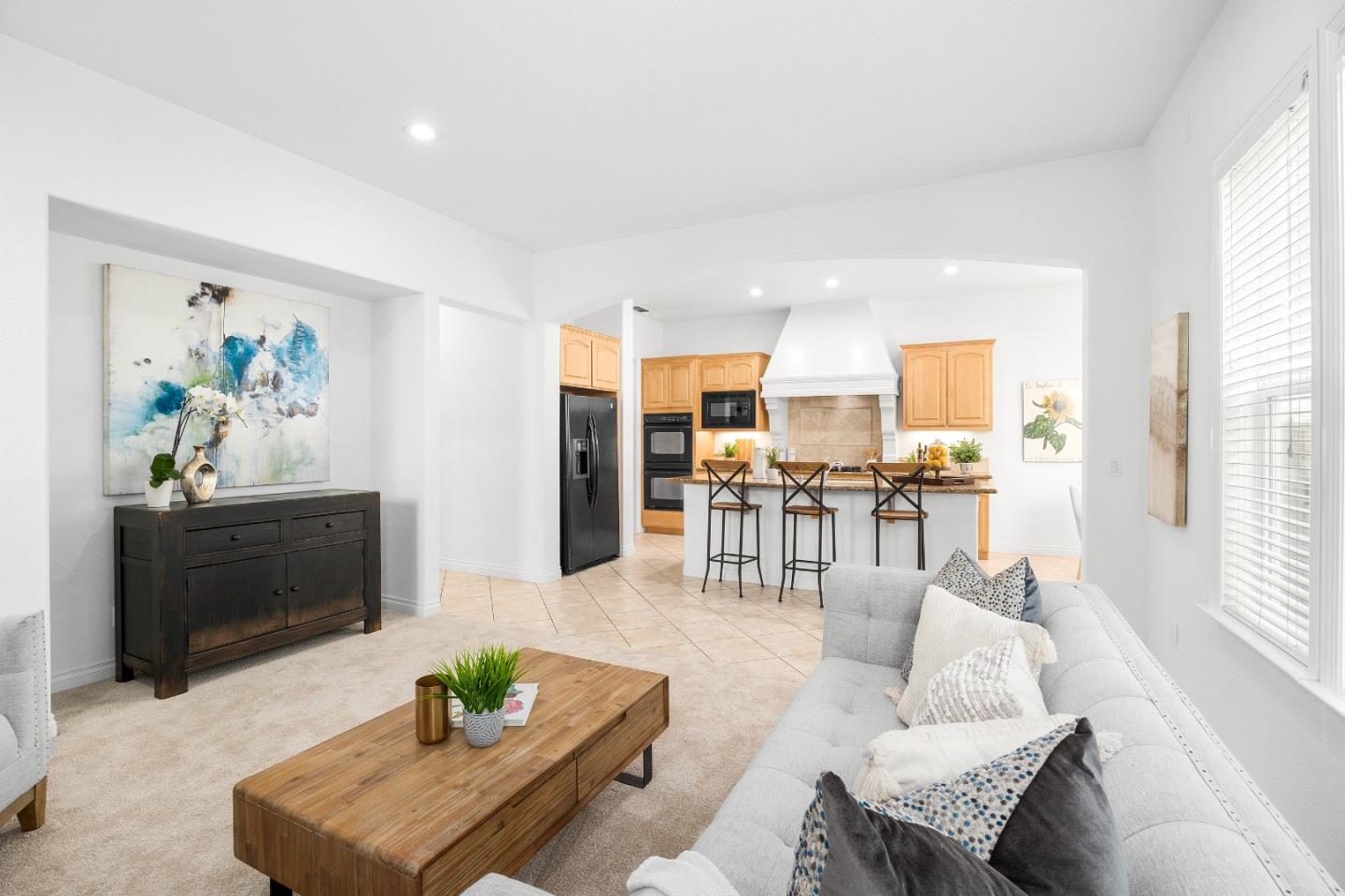 Detail Gallery Image 21 of 69 For 5949 Taormino Ave, San Jose,  CA 95123 - 5 Beds | 4/1 Baths