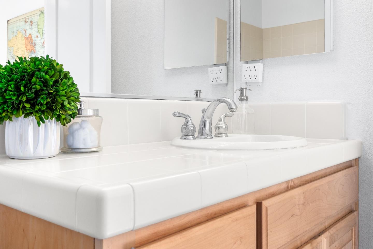 Detail Gallery Image 38 of 69 For 5949 Taormino Ave, San Jose,  CA 95123 - 5 Beds | 4/1 Baths