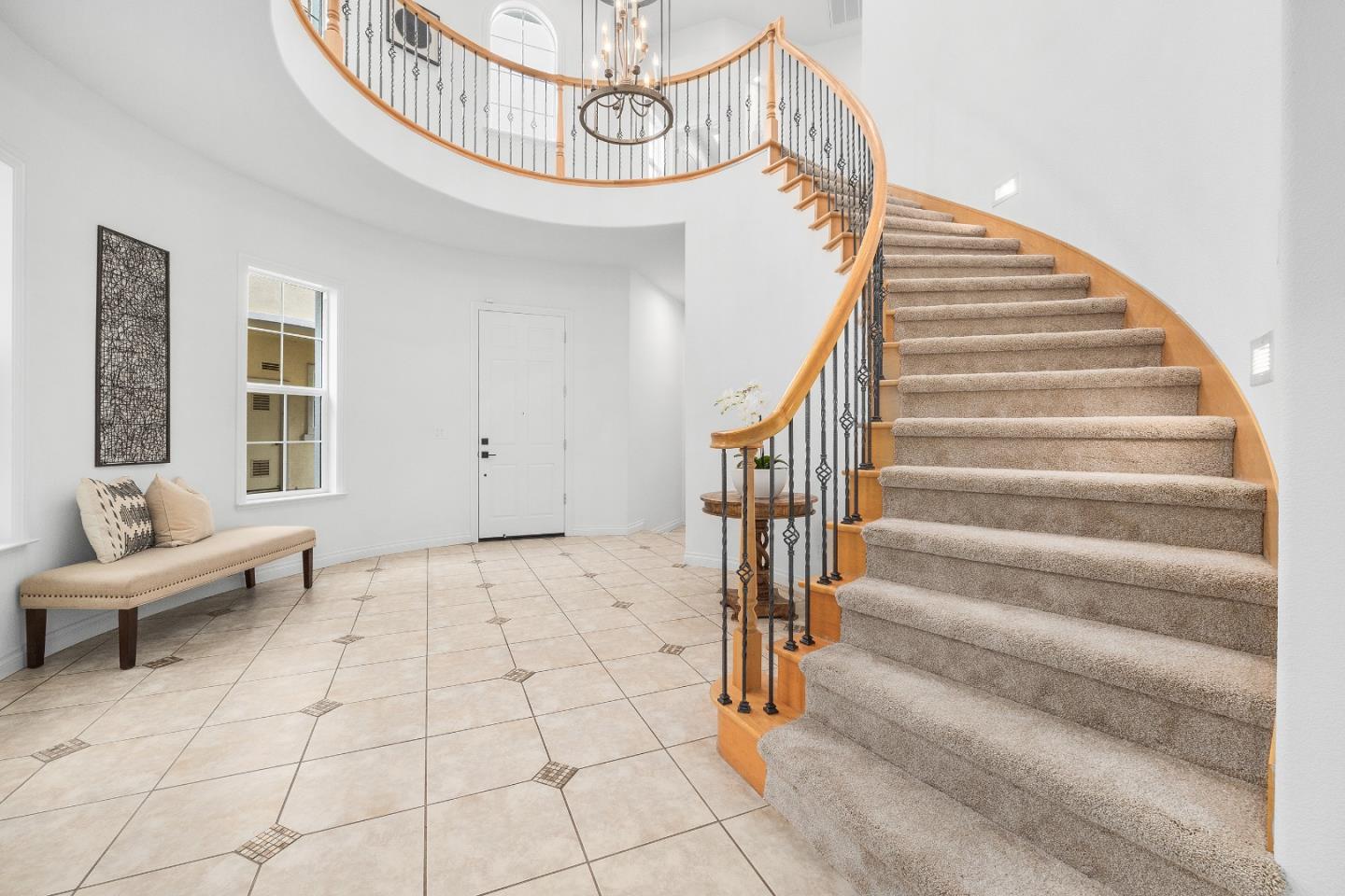 Detail Gallery Image 7 of 69 For 5949 Taormino Ave, San Jose,  CA 95123 - 5 Beds | 4/1 Baths